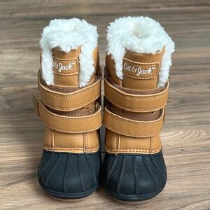 Cat & Jack Tan and Black Kids Winter Duck Boots size 7
